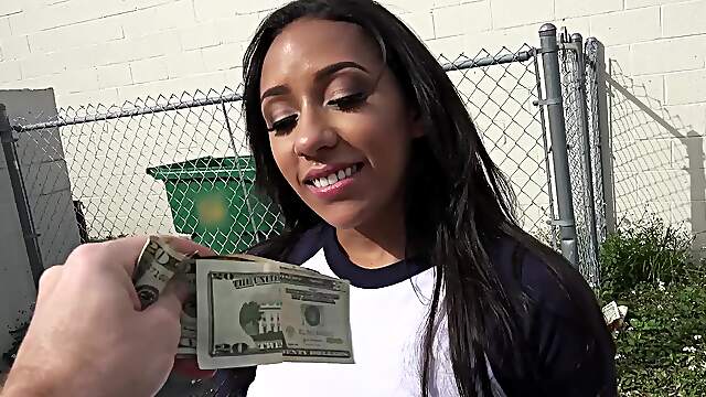 Hot Slut Fucks For Cash And Shares Unique POV Experience