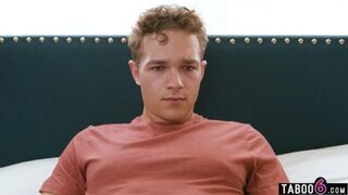Mature Stepmom Dee Williams Busted Watching Anal Porn By Her Stepson”  Data Preview=”https://www.fapbox.com/get File/3/4617c550d205e63e0dce79777fd629199d7eb5335e/30611000/30611332/30611332 Preview.mp4/
