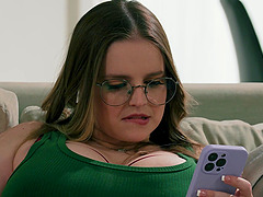 Watch Chubby Codi Vore With Large Tits Gets Fucked Hard On The Sofa