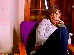 Chubby French Short Hair Girl Try Anal Homemade